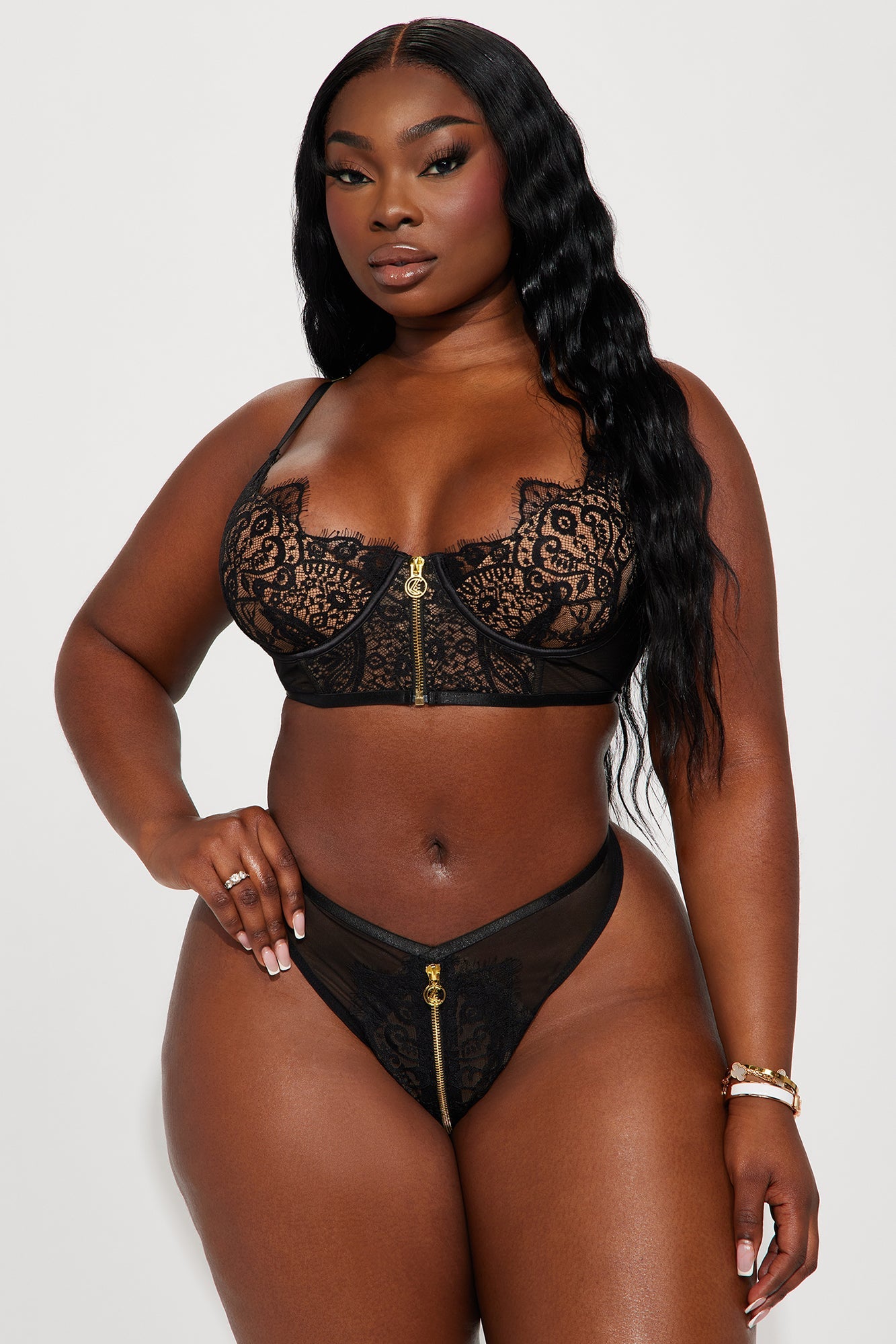 Don't Call Me Baby Completo in Pizzo 2 Pezzi - Nero