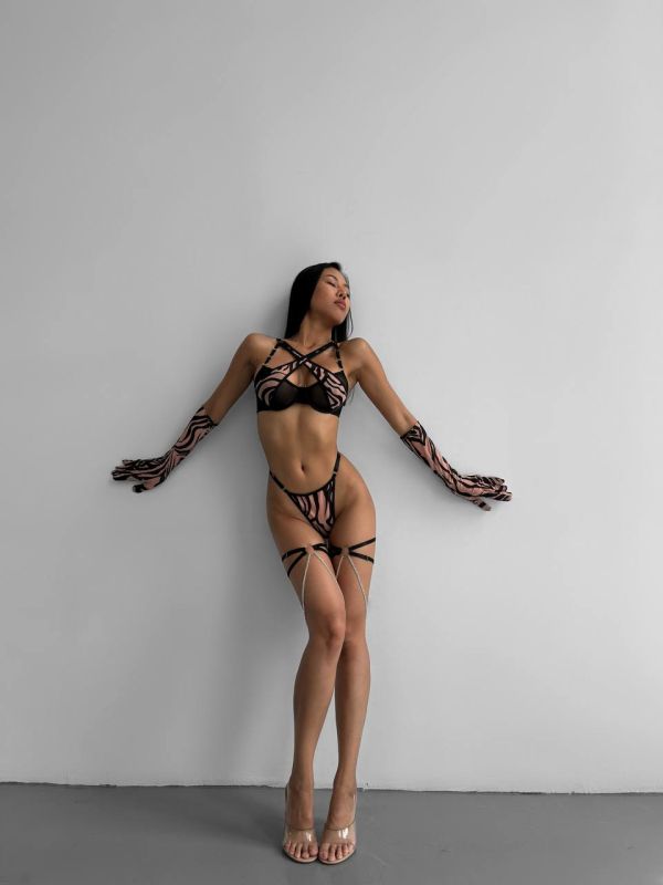 Set Intimo a 4 Pezzi con Stampa Animalier