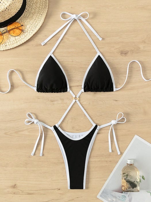 Costume Intero con Dettaglio Cut-Out e Schiena Scoperta